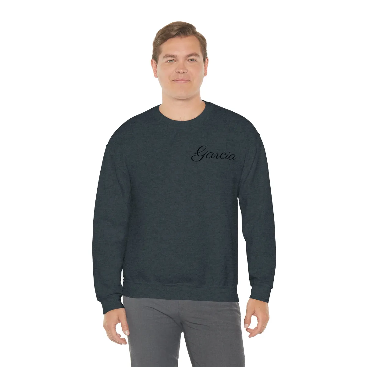 Riviera Unisex Heavy Blend™ Crewneck Sweatshirt