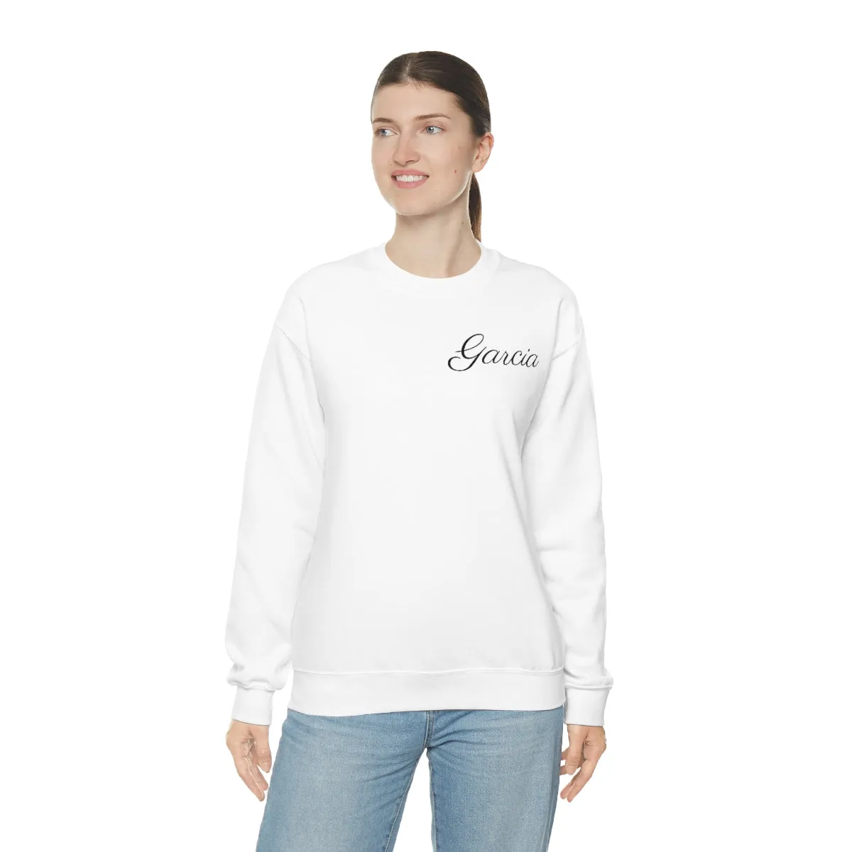 Riviera Unisex Heavy Blend™ Crewneck Sweatshirt