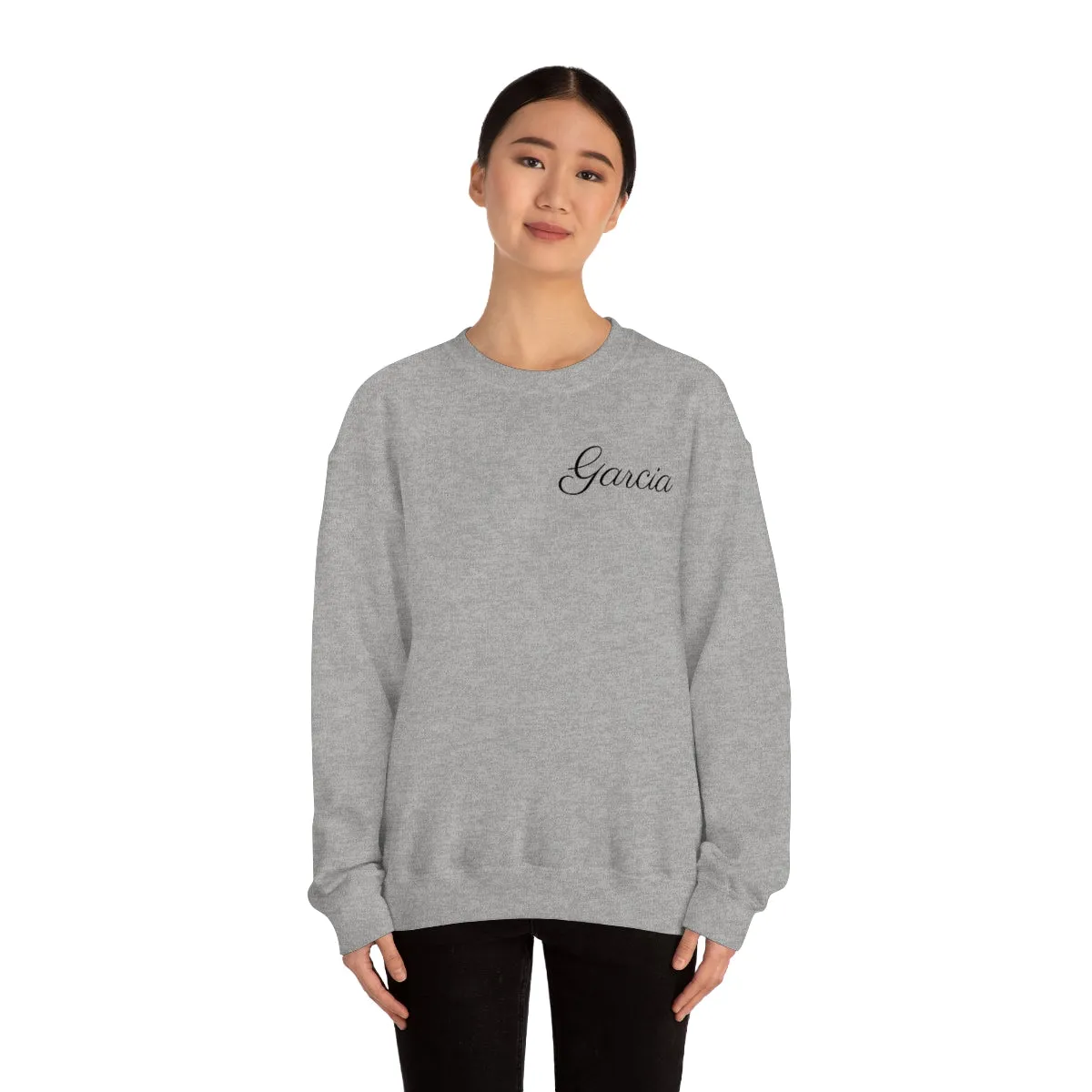 Riviera Unisex Heavy Blend™ Crewneck Sweatshirt