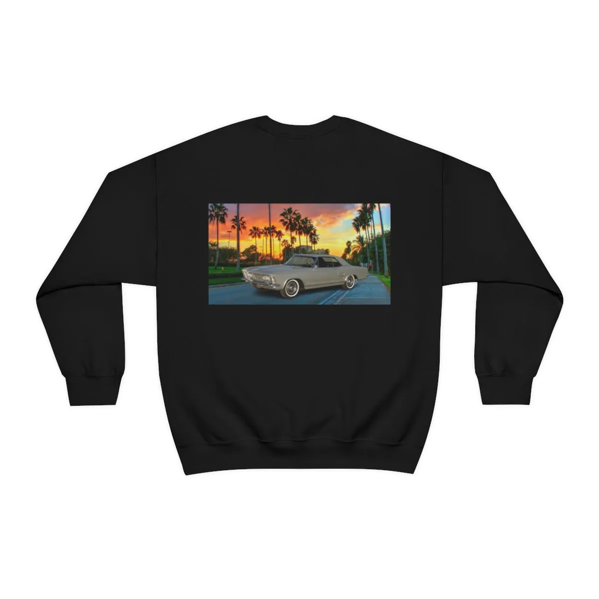 Riviera Unisex Heavy Blend™ Crewneck Sweatshirt