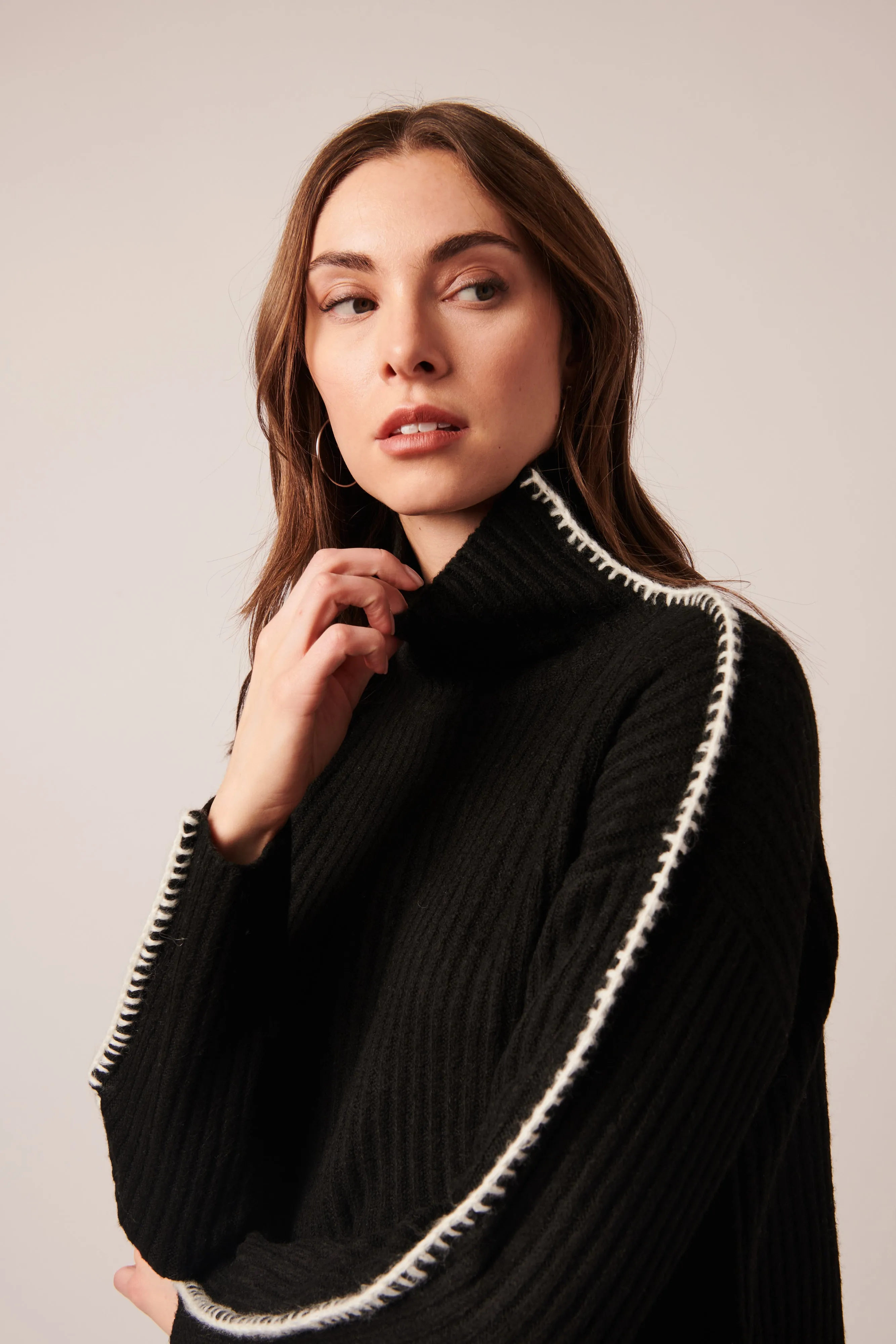 TRINITY BLANKET STITCH RIBBED TURTLENECK SWEATER