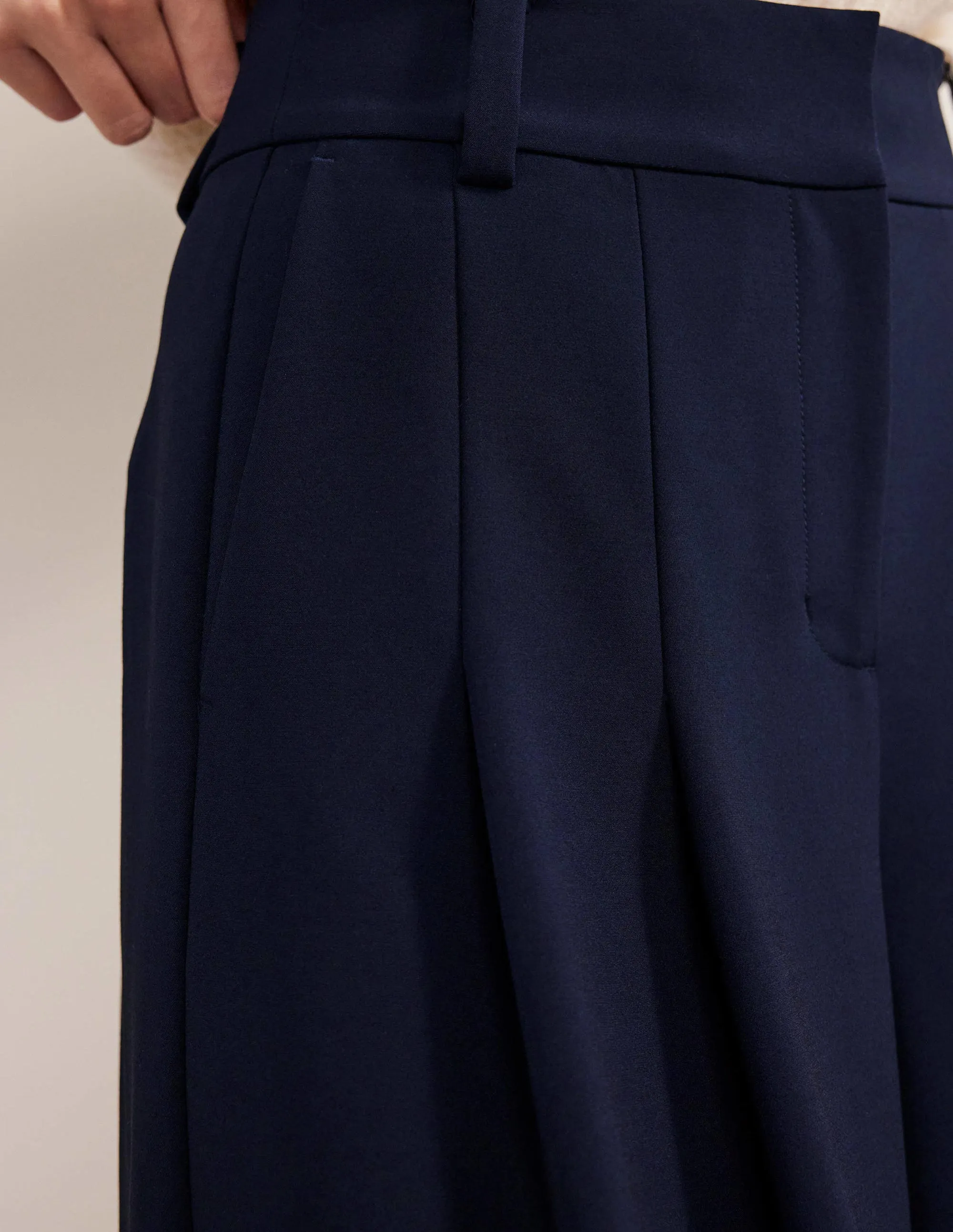 Wide Leg Fluid Culottes-Navy